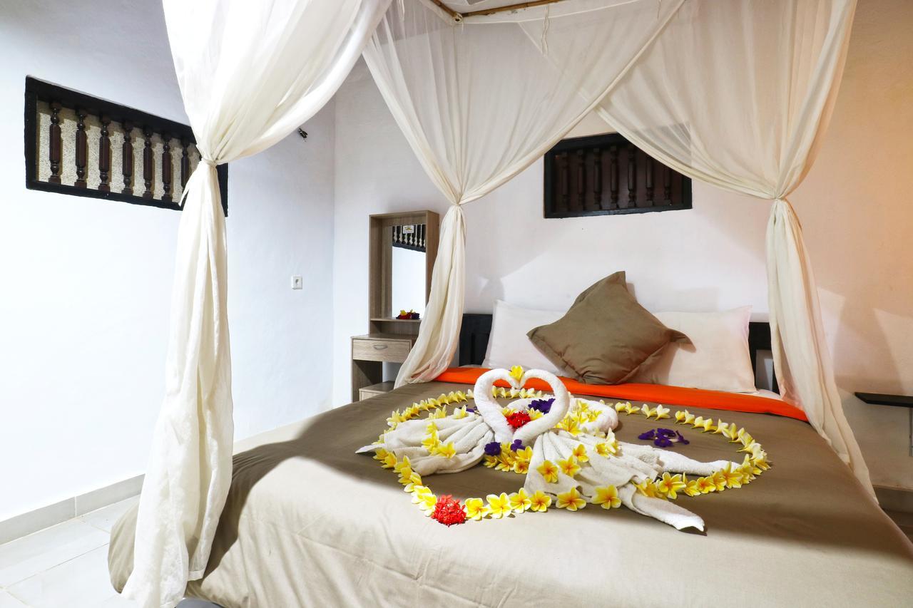 Sunjaya Kubu Guesthouse Нуса-Лембонган Экстерьер фото